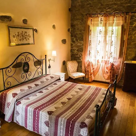 A Casa Del Tosi Фермерский дом