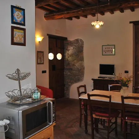 A Casa Del Tosi Фермерский дом